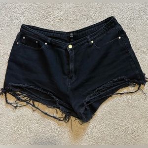✨⛓️🖤Missguided High Waisted Shorts - Size 16🖤⛓️✨